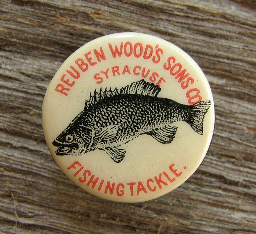 Details about   Antique Pardubice Fishing Angling Association CSRS Pike Fish Members Pin Badge 